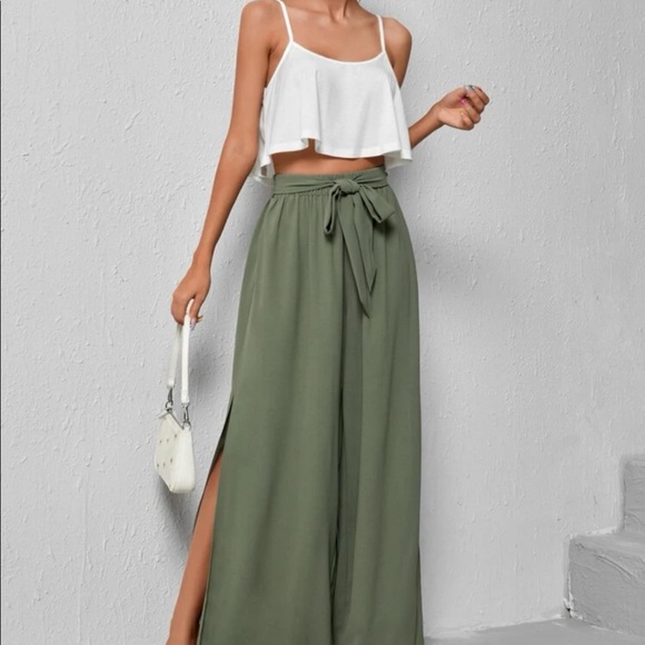 “The go to outfit” crop cami top and belted split thigh pants - Picture 2 of 7